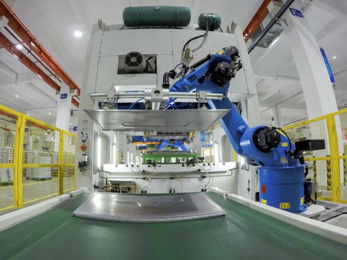 集聚優(yōu)質(zhì)資源推動(dòng)成果轉(zhuǎn)化——第二屆中國(guó)工業(yè)互聯(lián)網(wǎng)大賽在余杭圓滿閉幕，助力軌道交通創(chuàng)新發(fā)展